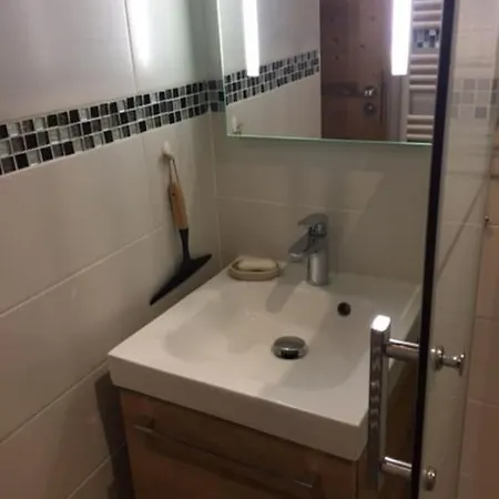 Apartamento A *